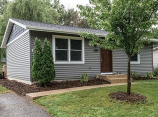 2430 Parkview Ln SE, Rochester, MN 55904