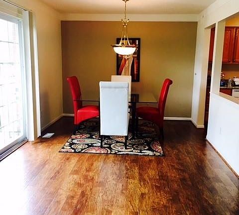 2nd image of 422 Fox Hills Dr N APT 5