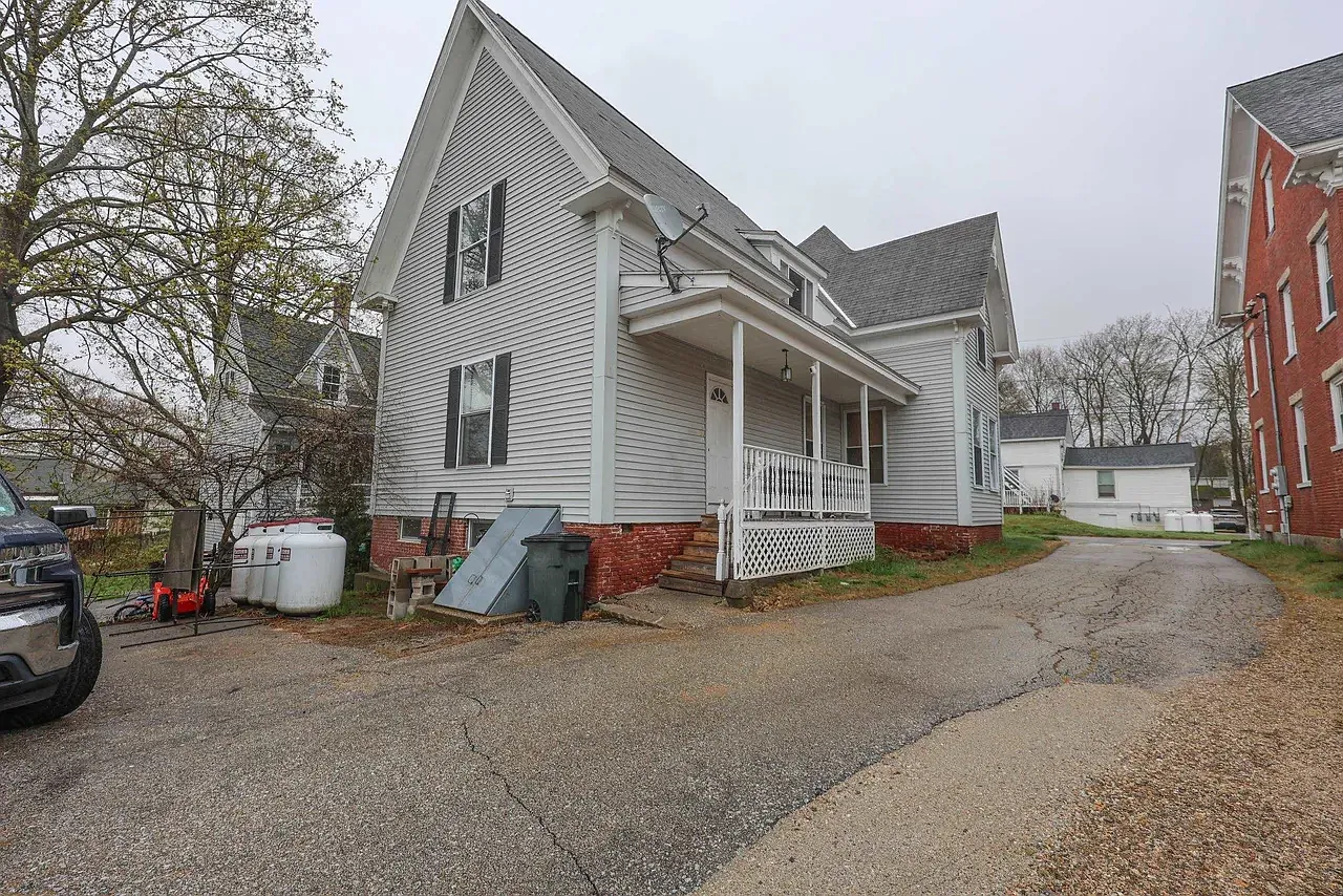 2 bed, 1100 sqft, $2,000 — Photo 3