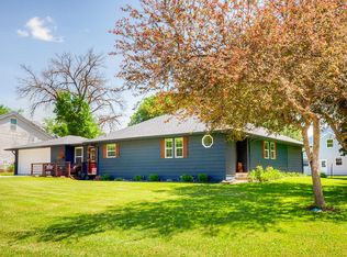 704 E Maple St, Roland, IA 50236