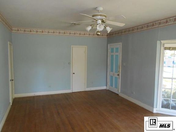 4th image of 510 Roselawn Ave