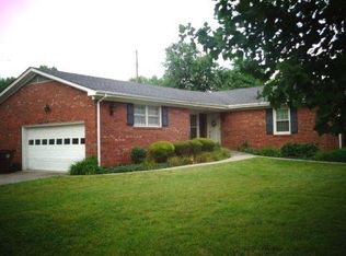 103 Windridge Dr, Winchester, KY 40391