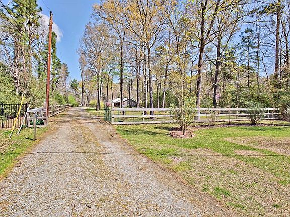 3rd image of 168 Dickens Landing Dr