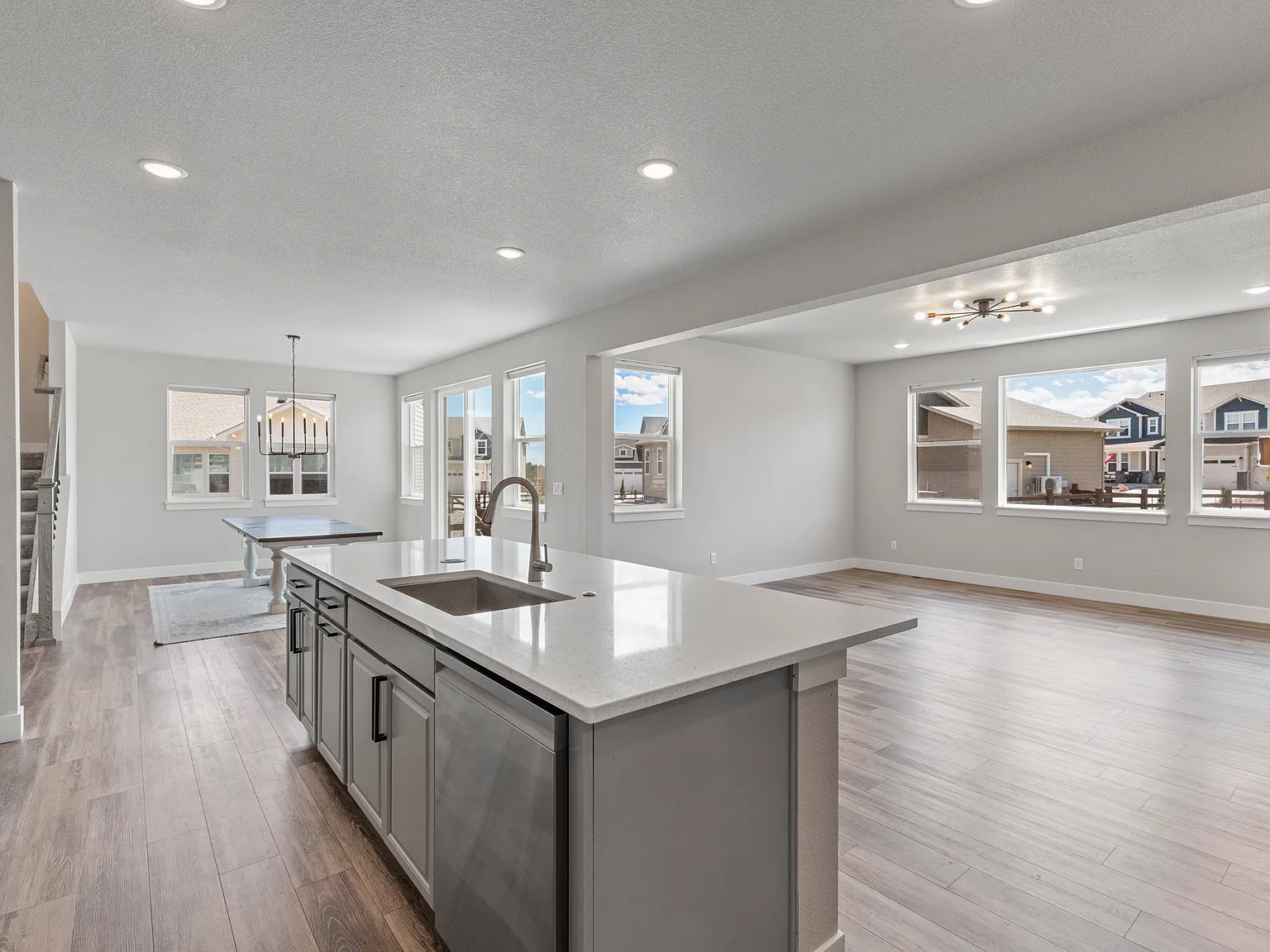 15777 Little Bluestem Rd — Photo 3
