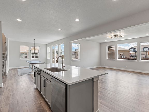 3rd image of 15777 Little Bluestem Rd