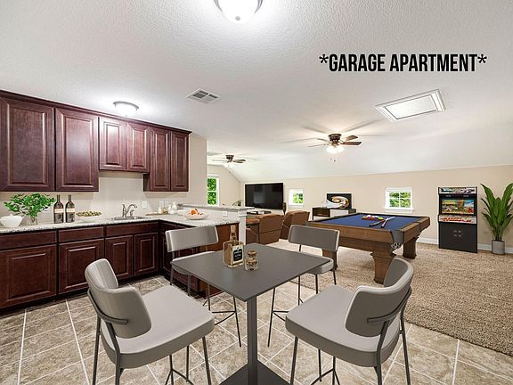 2nd image of 42 Brookefield Cir