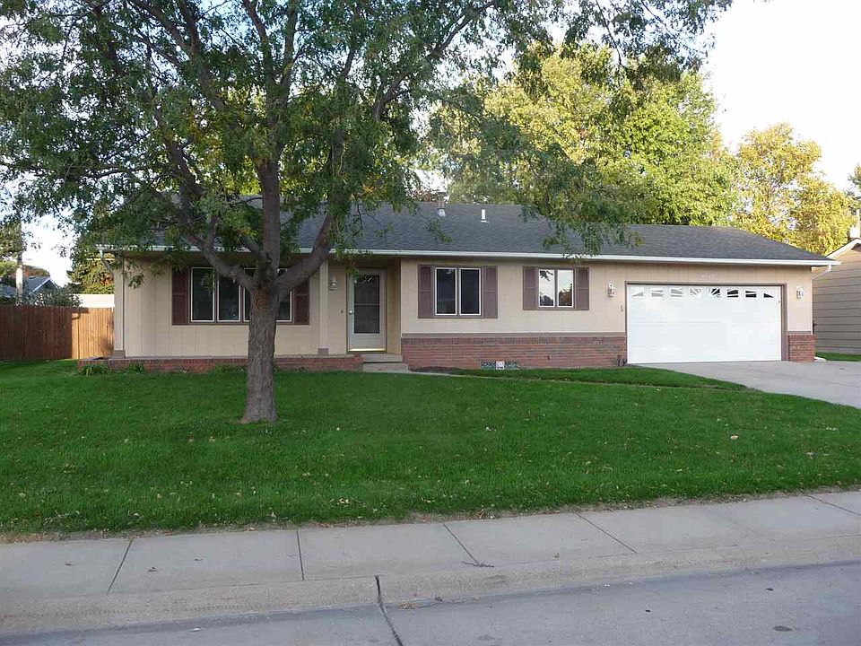 1st image of 4620 Avenue E