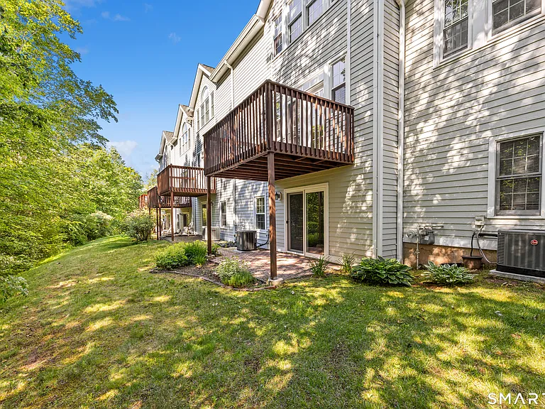 6 Cypress Ln #2 — Photo 32