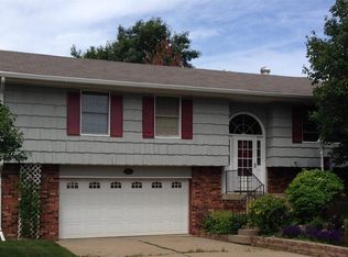 3511 Outer Dr, Hibbing, MN 55746