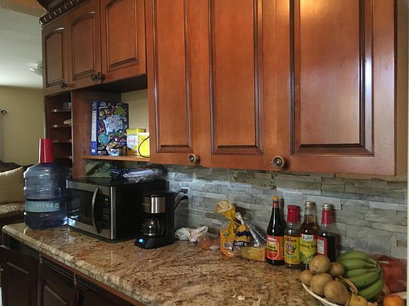 3rd image of 4682 Summit Blvd #468