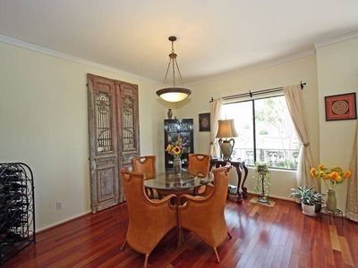 11928 Kiowa Ave APT 307, Los Angeles, CA, 90049