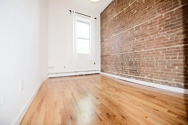 Rented by Nolita Group | media 10