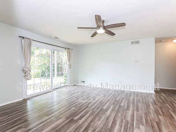 5th image of 330A Willow Turn #A
