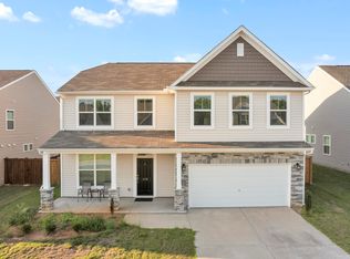 426 Wolfbend Rd, Reidville, SC 29388