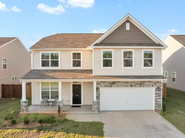 426 Wolfbend Rd, Reidville, SC 29388