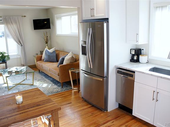 5th image of 1285 S Beach Court