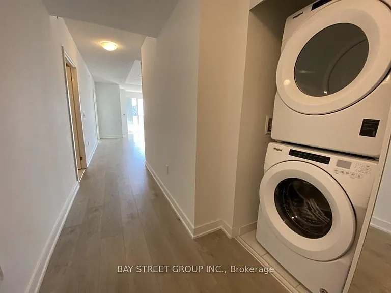 50 Wellesley St E #3106 — Photo 3