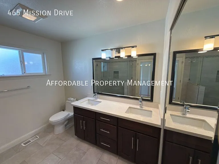 465 Mission Dr — Photo 14