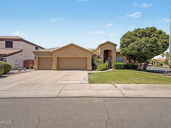3rd image of 3092 S PENNINGTON Drive