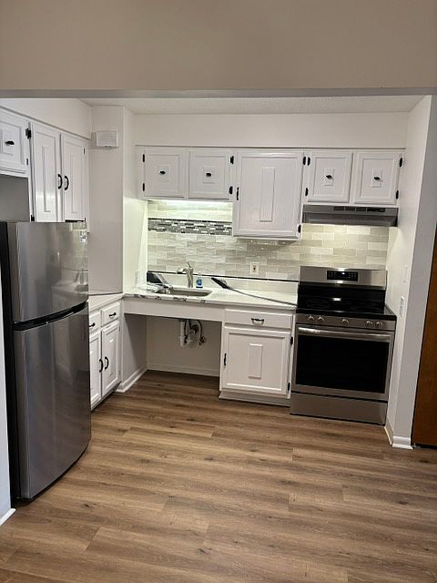 1st image of 1310 Capitol Ave APT B