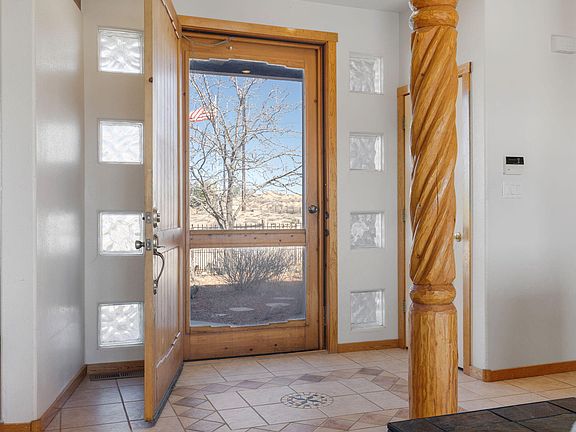 4th image of 1460 Nez Perce Loop NE