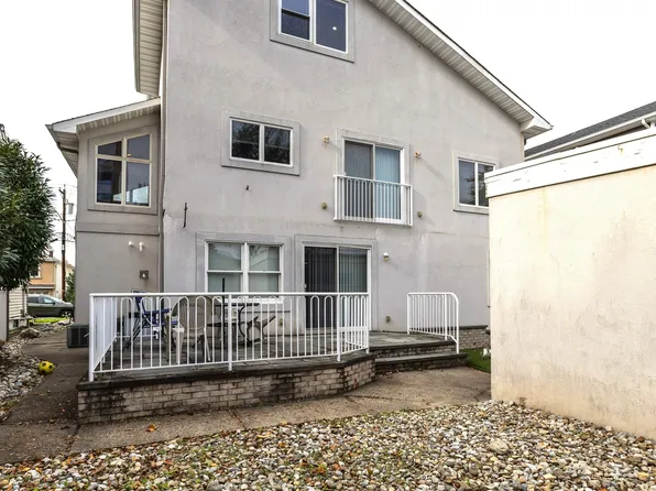 770 6th Street image 26 of 49