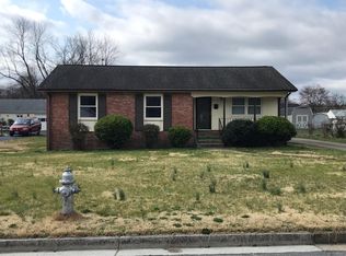 103 Huntsman Rd, Sandston, VA 23150