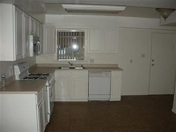4th image of 6942 Milbrook Way