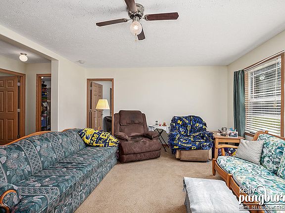 4th image of 2195 W Greenwood Dr