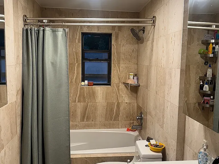 267 Eckford St #2 — Photo 8