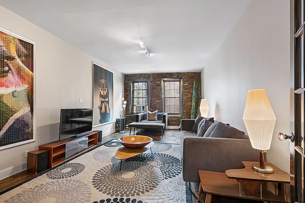 Sold by Douglas Elliman | media 13