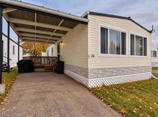 5308 S 57th St #34, Lloydminster, AB T9V 2A3