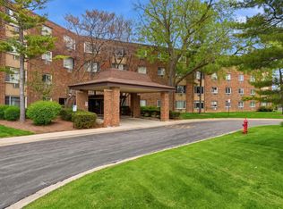 1500 Robin Cir APT 205, Hoffman Estates, IL 60169