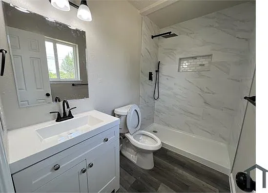4 bed, 1362 sqft, $2,900 — Photo 2