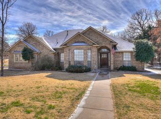 1042 Hidden Oaks Way, Guthrie, OK 73044