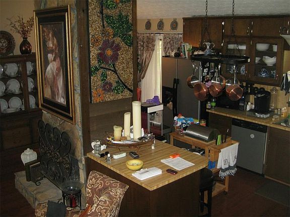 5th image of 404 Mephisto Cir