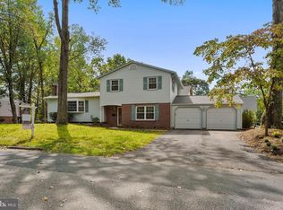 335 Hollyberry Rd, Severna Park, MD 21146