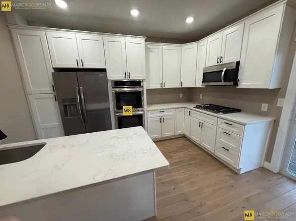 7 Monmouth St #2, Boston, MA 02128