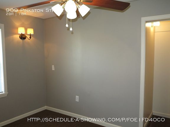 5th image of 909 Pinkston St