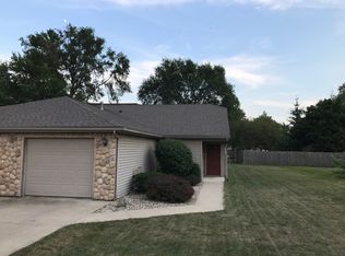380 E Stocker St, Angola, IN 46703