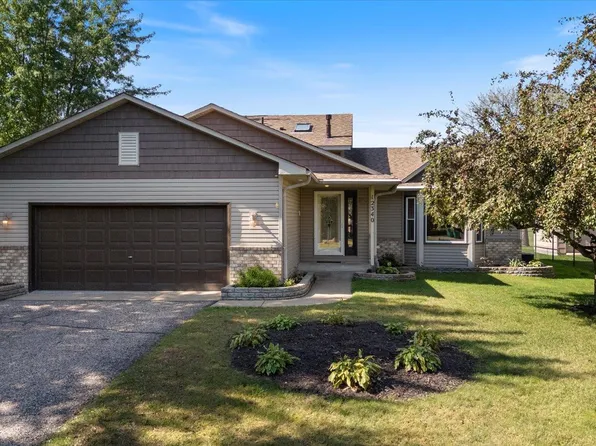 12340 Jonquil St NW, Coon Rapids, MN 55433