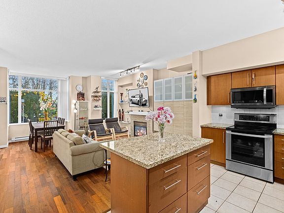 2nd image of 2138 Madison Ave #Townhouse