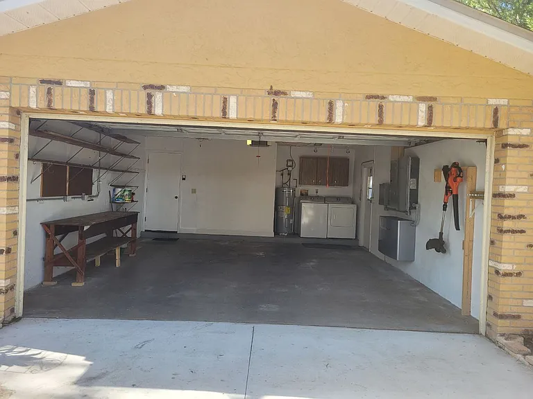 8240 Jennifer Ln — Photo 18
