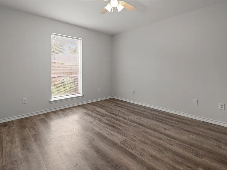17416 FM 2493 — Photo 18