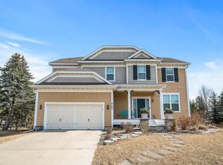 9181 Harrow Way, Eden Prairie, MN 55347