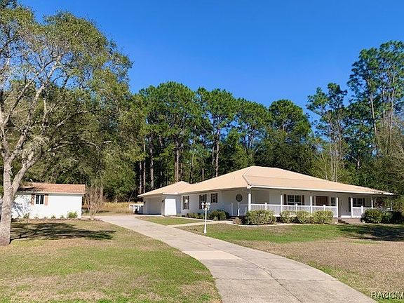 4th image of 2195 W Huntington Dr