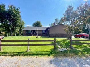 11694 Southpoint Ln, West Frankfort, IL 62896