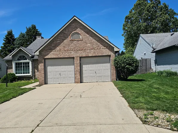 3122 Village Park North Dr, Carmel, IN 46033