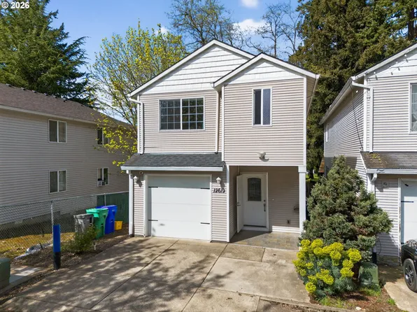 12619 SE Foster Rd, Portland, OR 97236