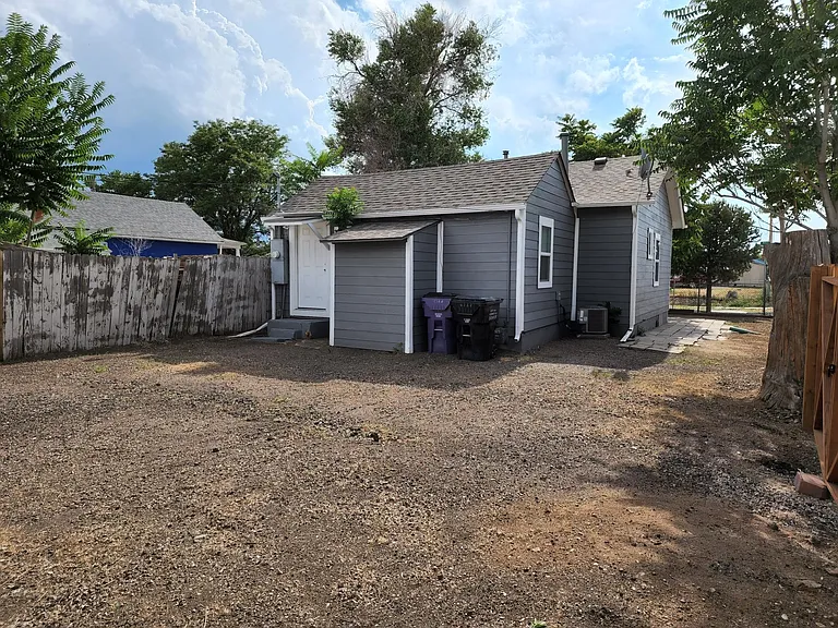4788 Williams St — Photo 10
